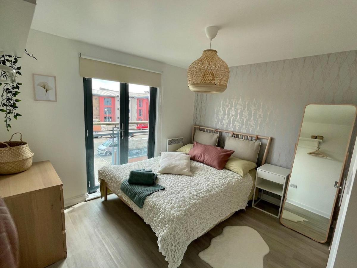 Family Friendly Maritime Apartment 斯旺西 外观 照片